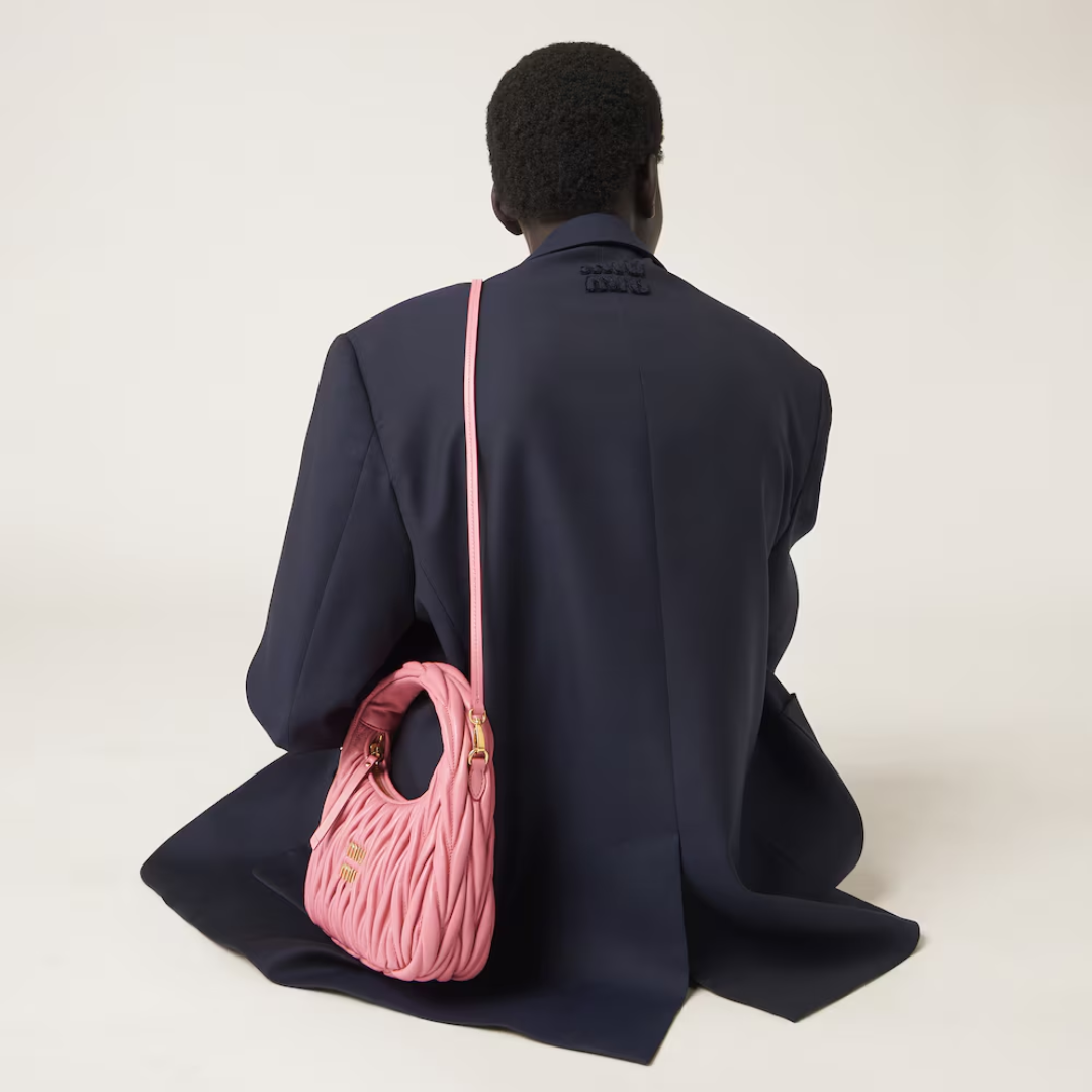 MIU MIU WANDER SCHULTERTASCHE AUS MATELASSÉ-NAPPALEDER