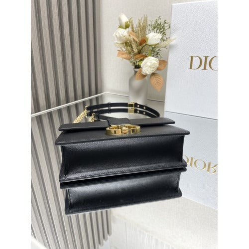 DIOR 30 MONTAIGNE EAST-WEST TASCHE MIT KETTE