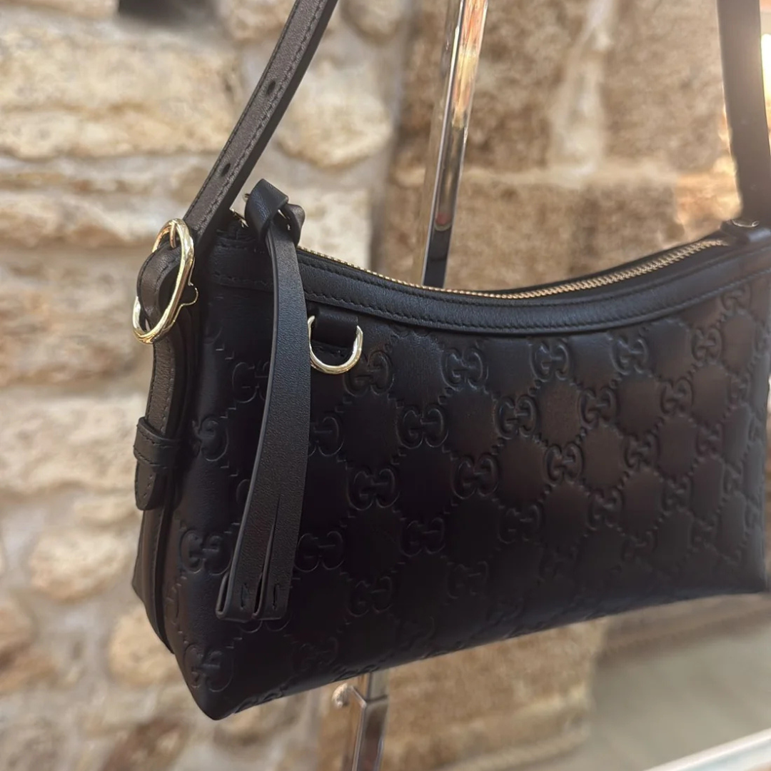 MITTELGROSSE GG EMBLEM SCHULTERTASCHE GUCCI