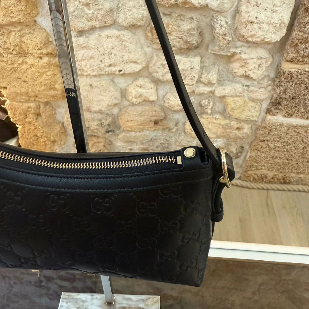 MITTELGROSSE GG EMBLEM SCHULTERTASCHE GUCCI