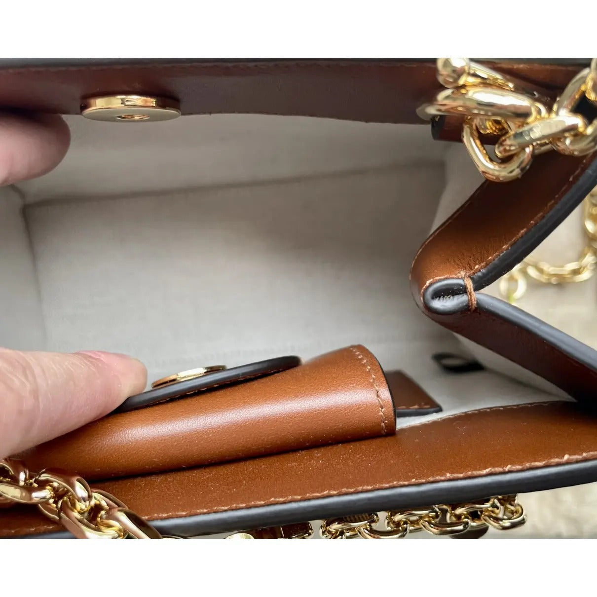 GUCCI DIANA KLEINE TOTE-TASCHE MIT KRISTALLEN