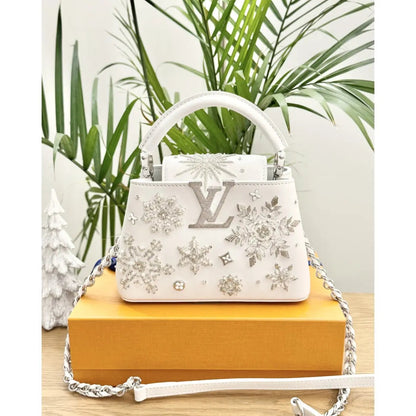 LOUIS VUITTON CAPUCINES MINI-TASCHE